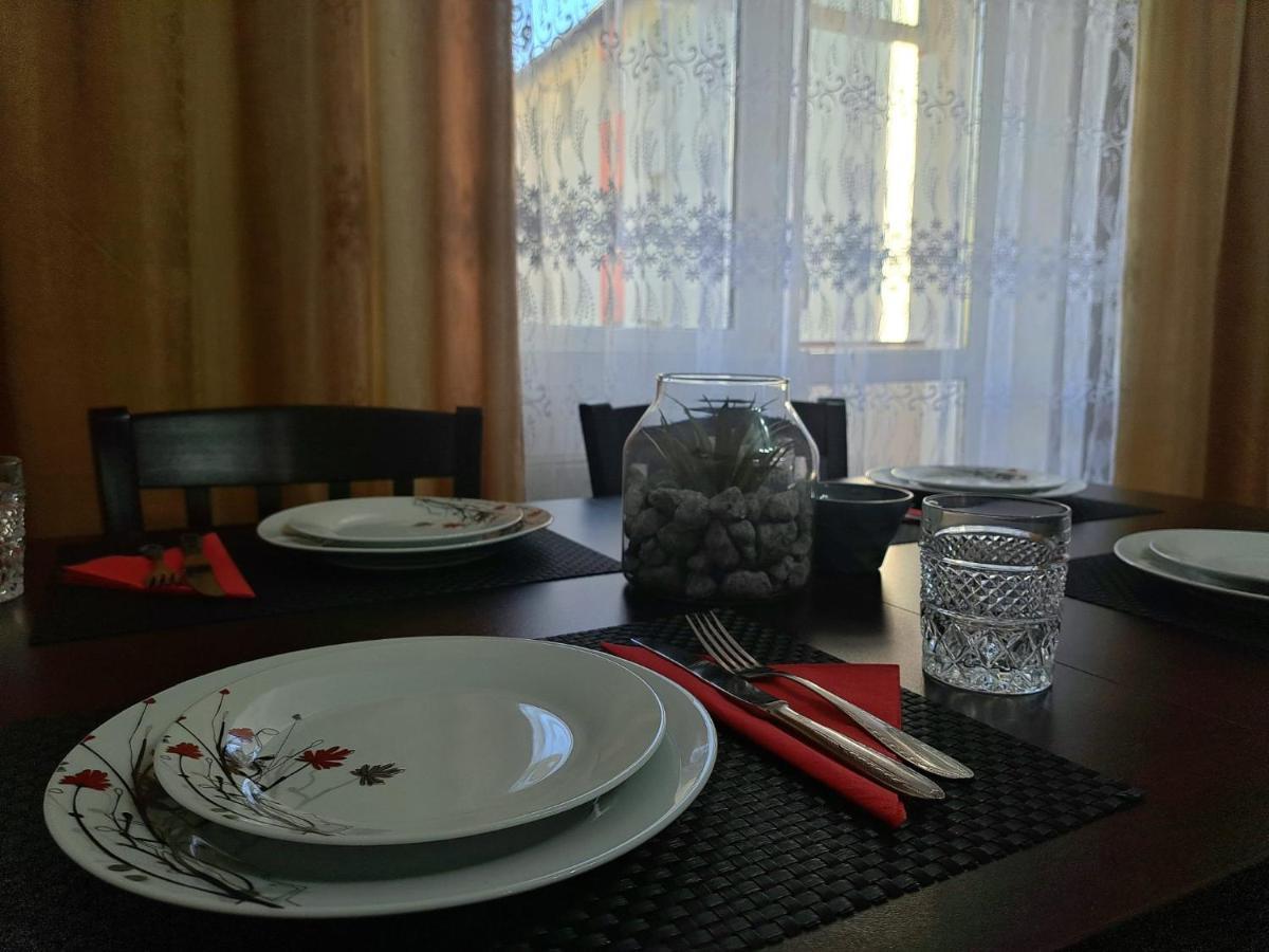 Aviliz Apartament 부스테니 외부 사진